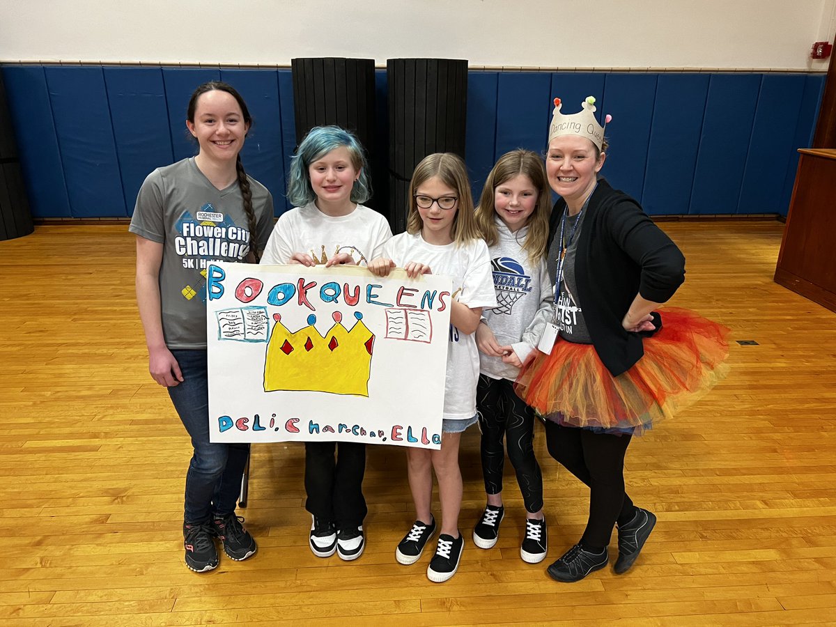 Amazing job today by our 4th grade Battle of the Books readers. Thank you, Coach Hannah and Ms. G for an amazing job preparing these readers for their first competition! 😍📚🦅