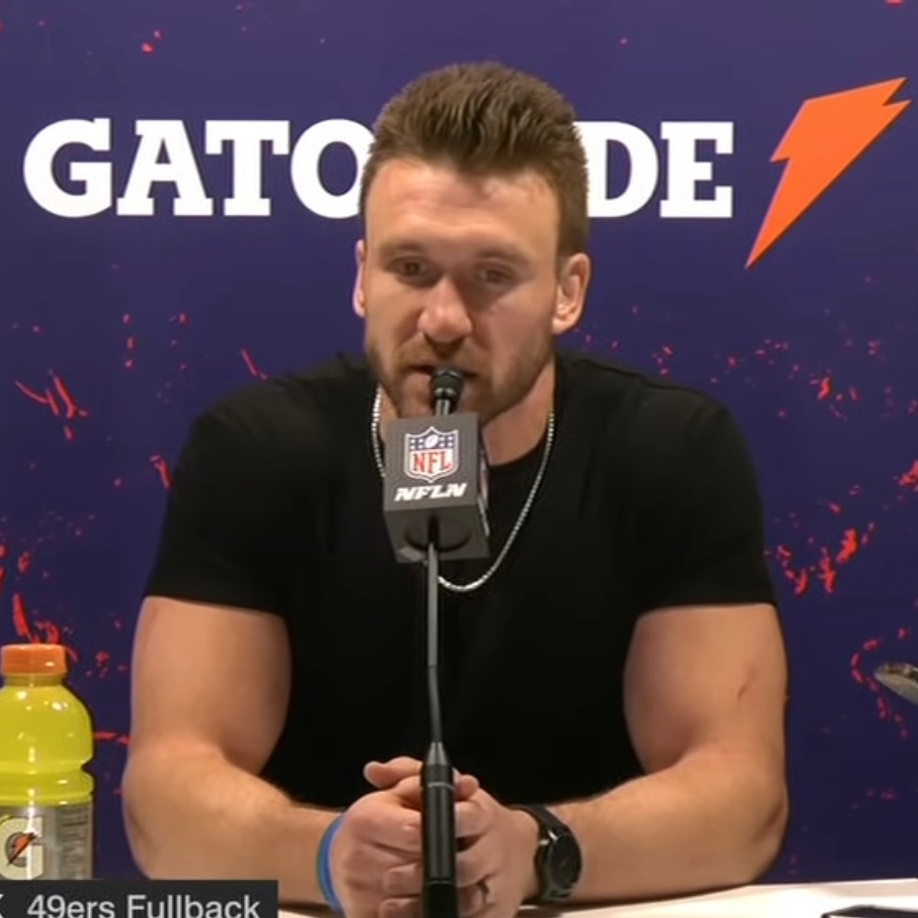 Kyle Juszczyk looks like his band opened for Imagine Dragons.