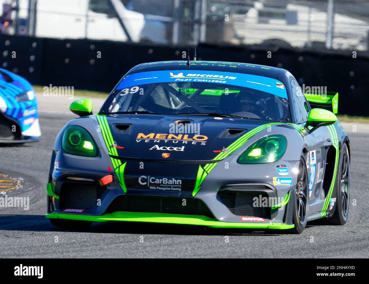 My first Porsche. Sorry to disappoint, it’s wrecked. But it’s a GT4RS Clubsport (factory racecar that was raced in IMSA) <a href="/matt6berries/">Matt 6berries</a> brokered the deal and it will become my PBMW portfolio car to display my skills as a machinist, fabricator &amp; builder 🖤🏎️🍕