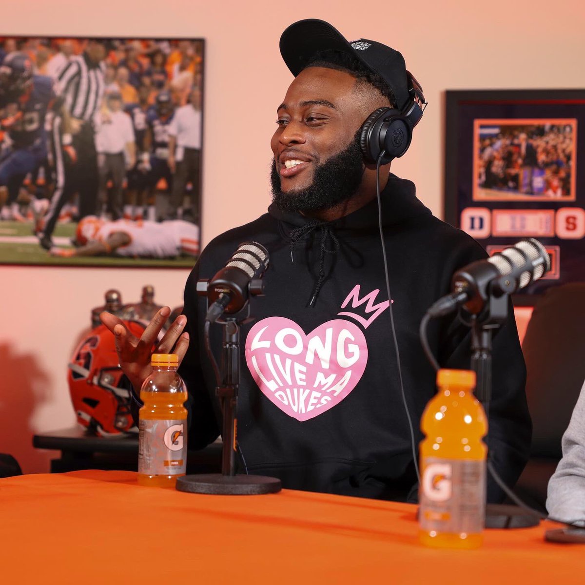 IamCaleb_18's tweet photo. Never got a chance to end the podcast the right way but I appreciate everyone for rocking out wit me for the last two years..ππ§‘ #mobbb https://t.co/S8mNt2stLo