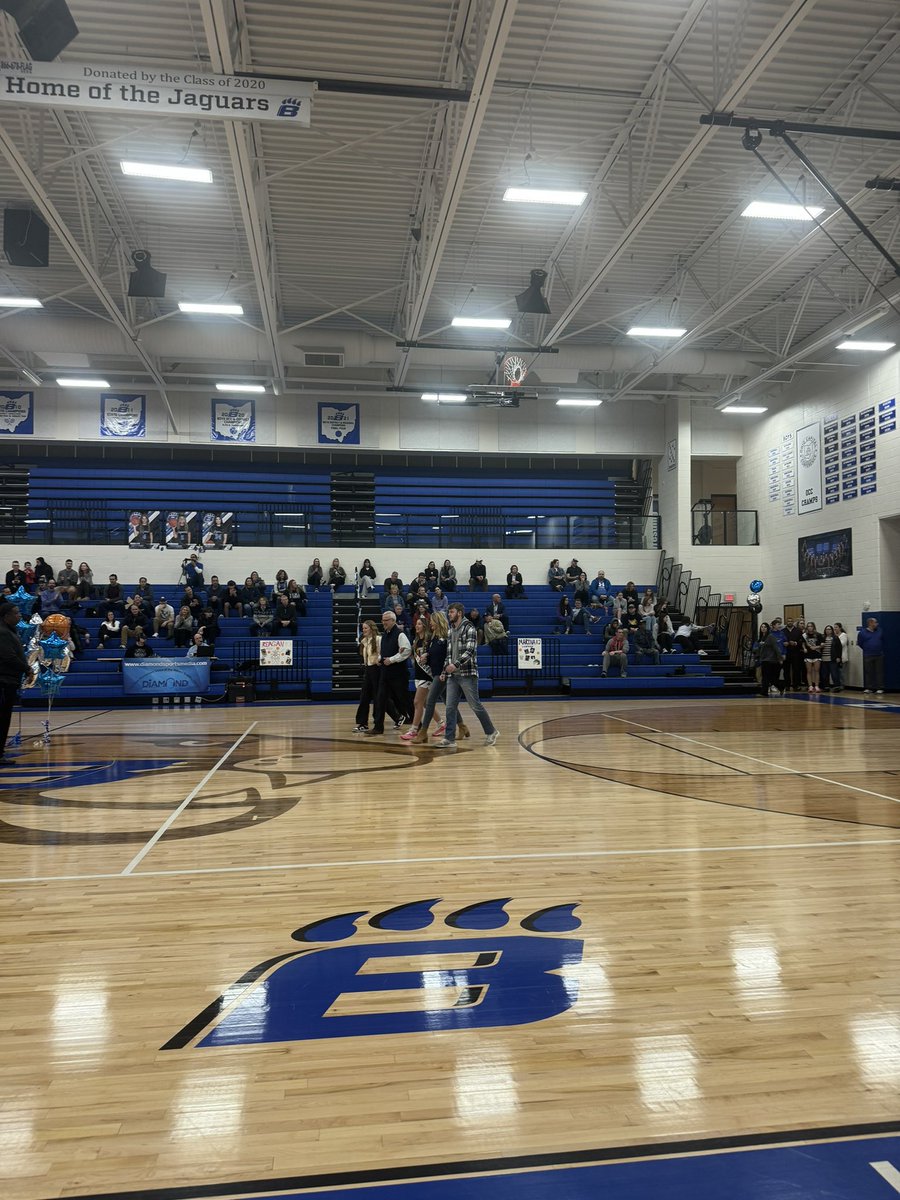 BradleyHS's tweet photo. Congrats to our 3 Seniors of @BradleyGBK  Thank you! #BCLAW https://t.co/qCb9emKgke