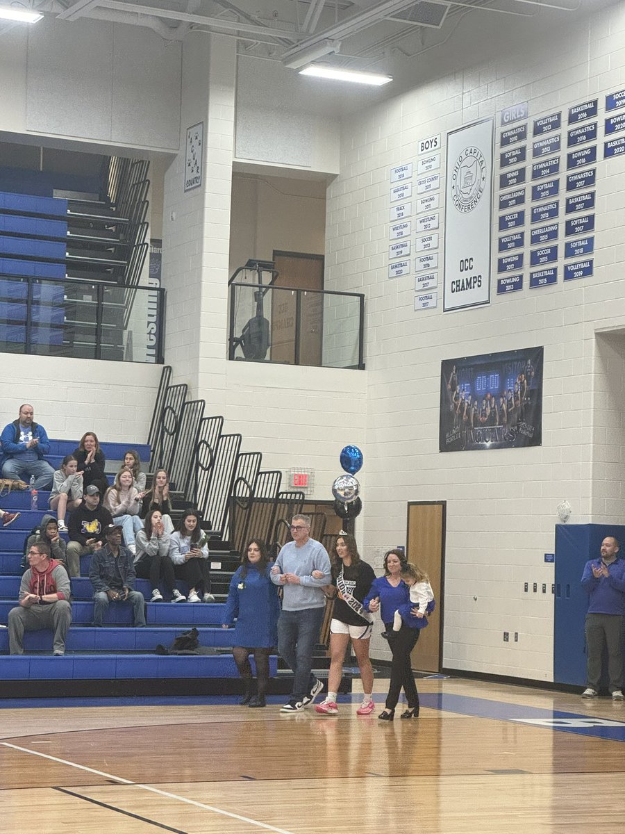 BradleyHS's tweet photo. Congrats to our 3 Seniors of @BradleyGBK  Thank you! #BCLAW https://t.co/qCb9emKgke