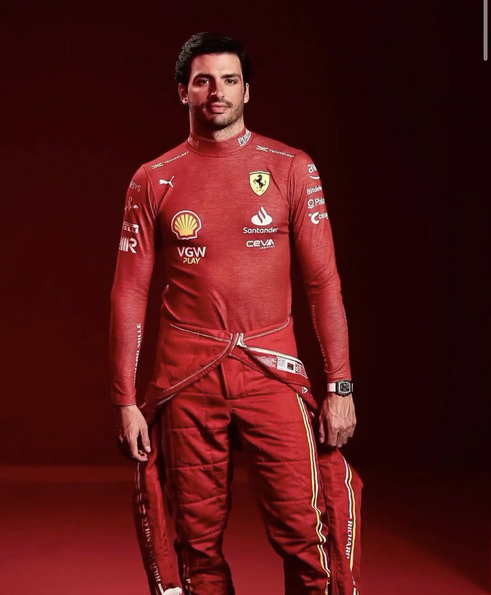 carlosainzxsafe's tweet photo. Looking great 😍❤️ https://t.co/rL4zKPkfQV