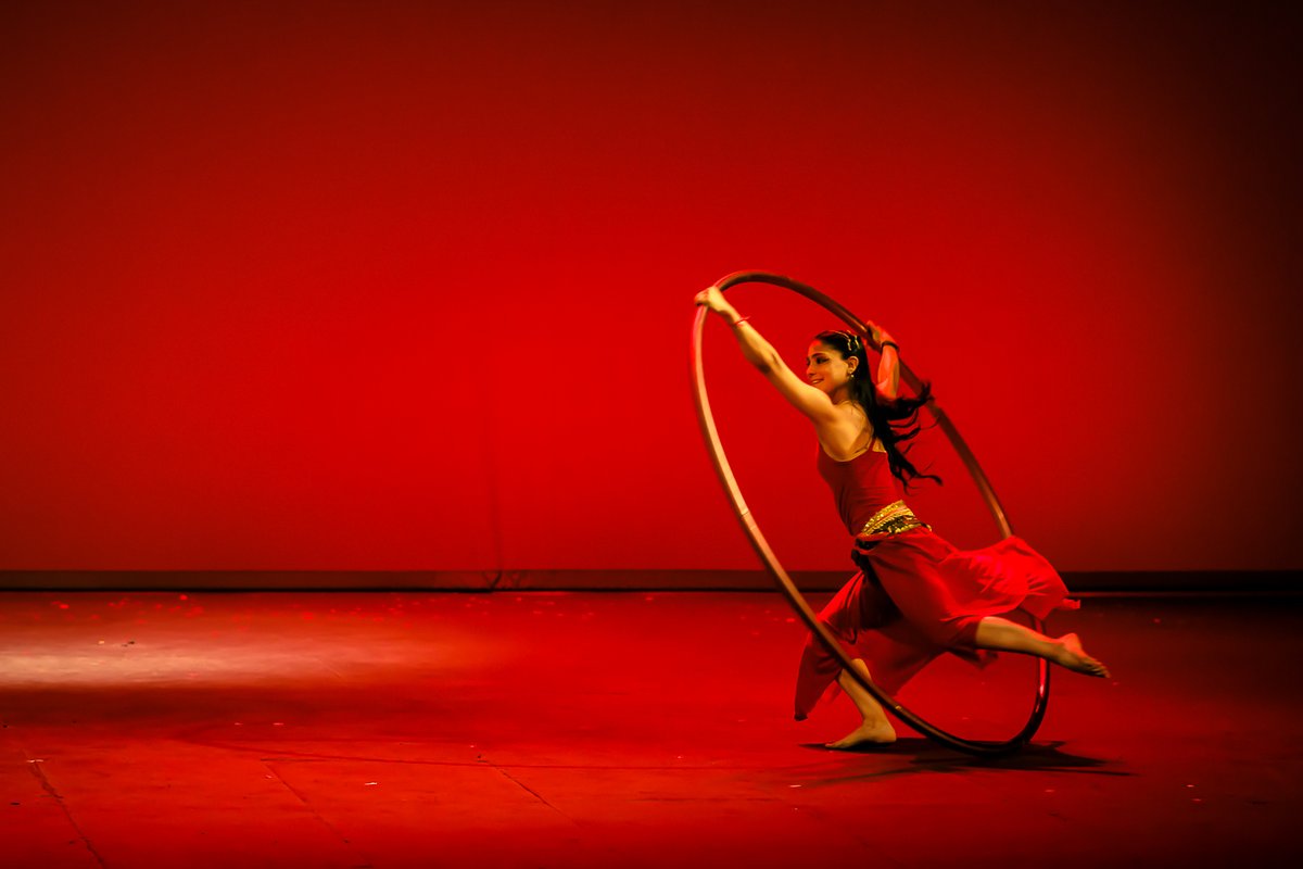 Helenico's tweet photo. ¡La tercera llamada es para ti!

Este fin de semana estrenamos "Biografía pintada de un circo", de Tránsito Cinco Artes Escénicas, te cautivará con su talento y creatividad.

¡Aprovecha la preventa!

🗓️Sábados y domingo, 13 h

🎟️30% de descuento: https://t.co/ImNazaARxF https://t.co/FU9rCAT2A3