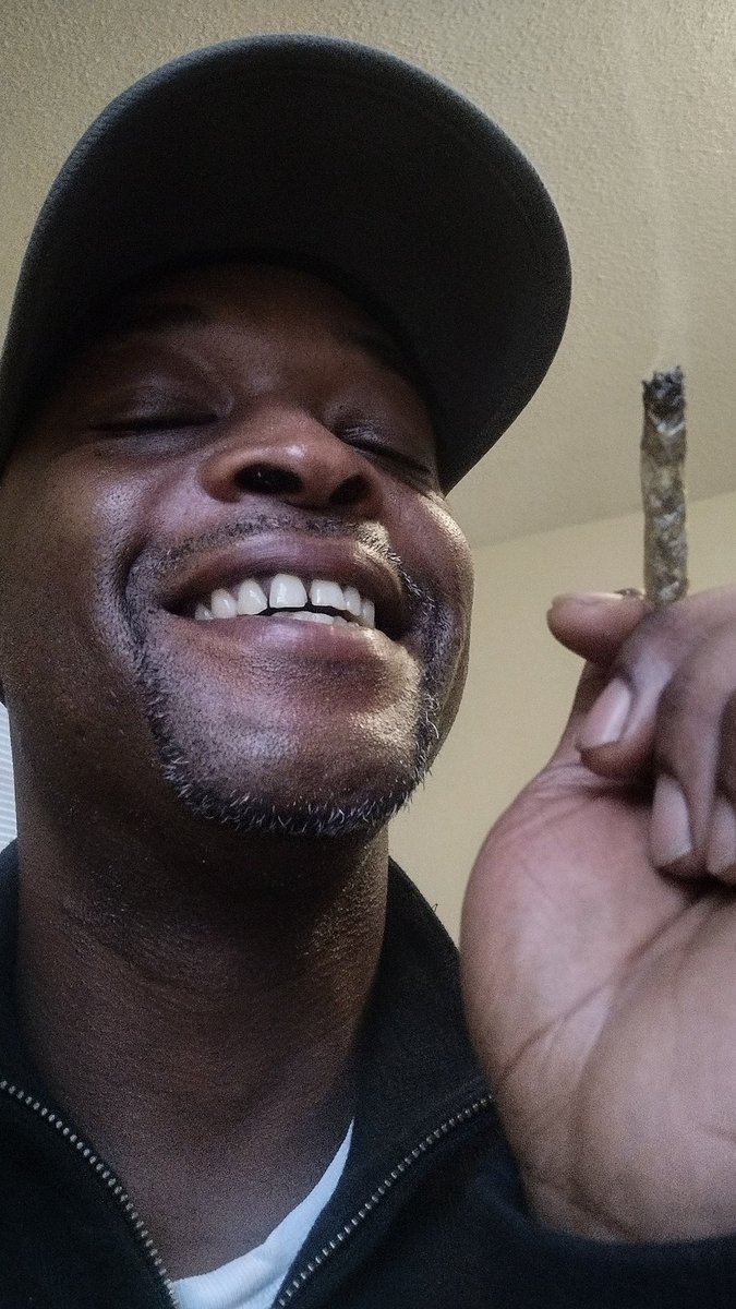 LARRYIRBY tweet media