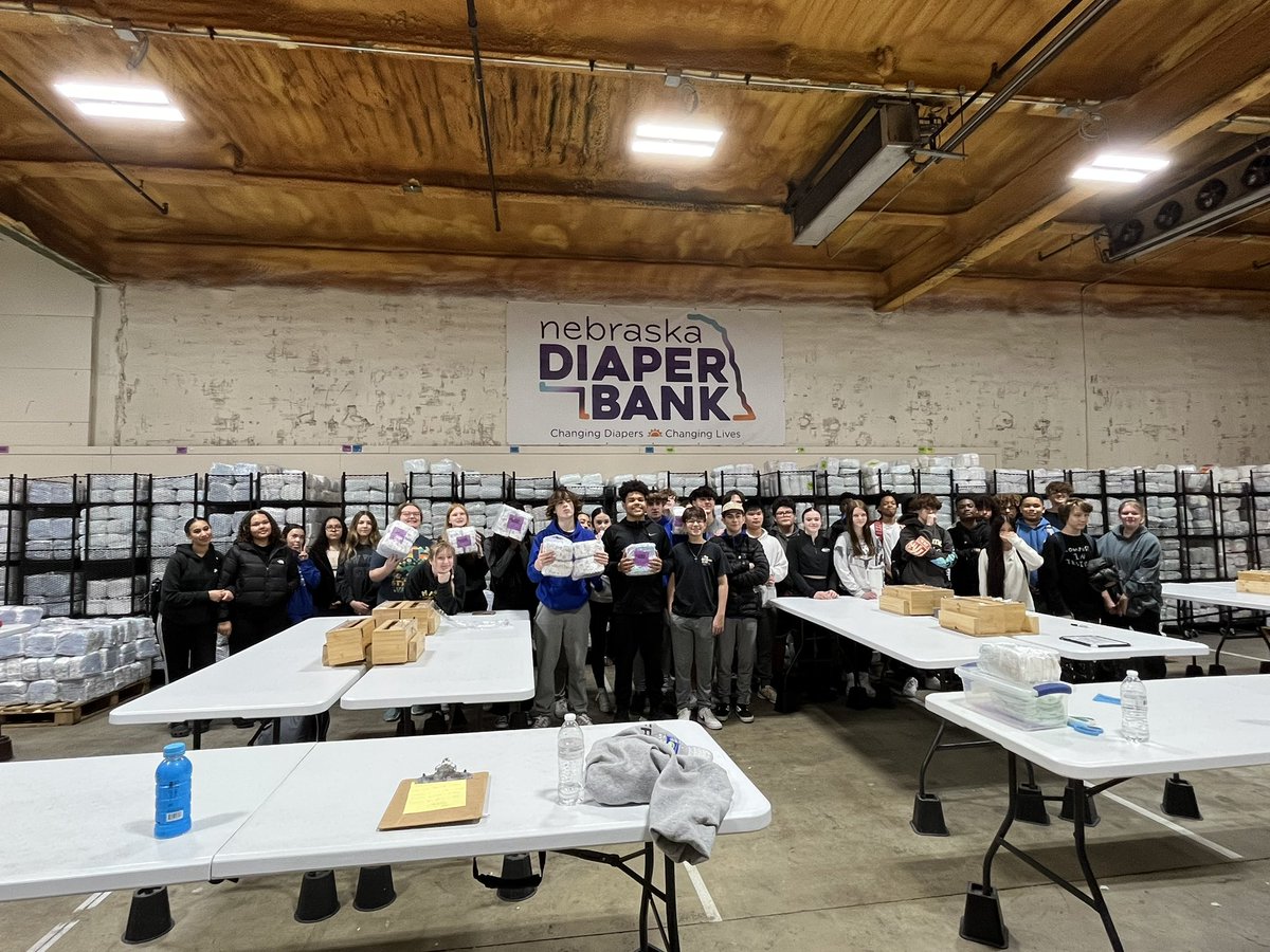 GorrinJM's tweet image. Had such a great experience today at the Nebraska Diaper Bank with @OPS_Westview freshman seminar students. Learning how to be civic and global contributors is a little easier when we practice what we preach!