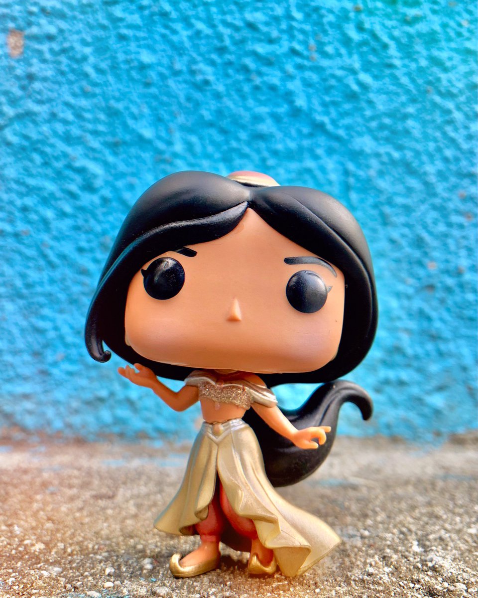 manexpot's tweet photo. ***Every moment, red letter. 💌

February 2024 Photo-A-Day Challenge
Day 1. Love Song

#FunkoPhotoADayChallenge #FunaticallyEverAfter https://t.co/IavogTgzOc