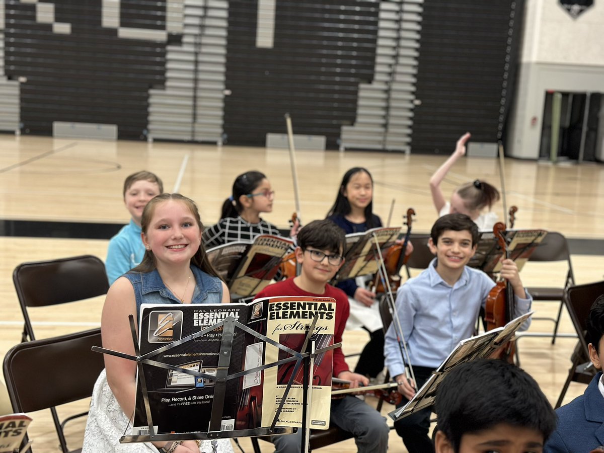 Bahia Basch tweet media