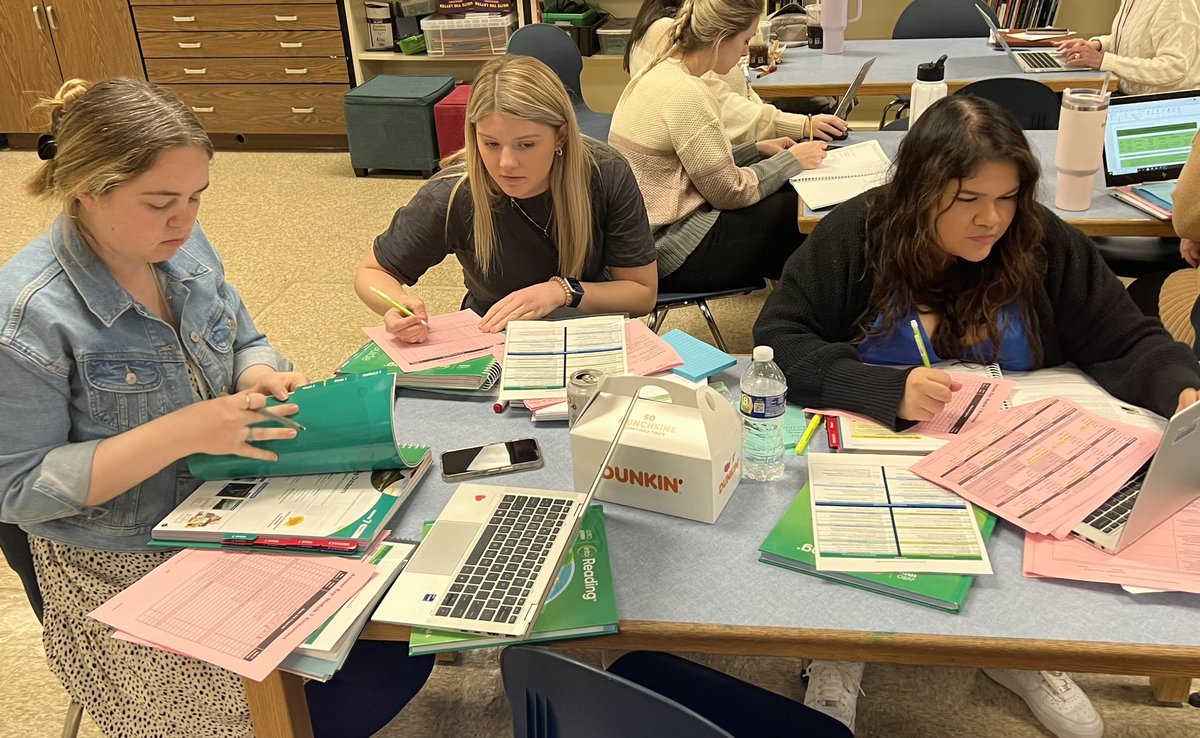 Kelly O'Connell (@kellyaoconnell) on Twitter photo Our first grade team anchors their planning in the standards. Teamwork and collaborative conversation was rich during today’s back-map planning session! #MarsStars <a href="/SolorzanoBCPS/">Fabiola Solorzano</a> <a href="/MsKiegel/">Sarah Kiegel</a> Our first grade team anchors their planning in the standards. Teamwork and collaborative conversation was rich during today’s back-map planning session! #MarsStars <a href="/SolorzanoBCPS/">Fabiola Solorzano</a> <a href="/MsKiegel/">Sarah Kiegel</a>