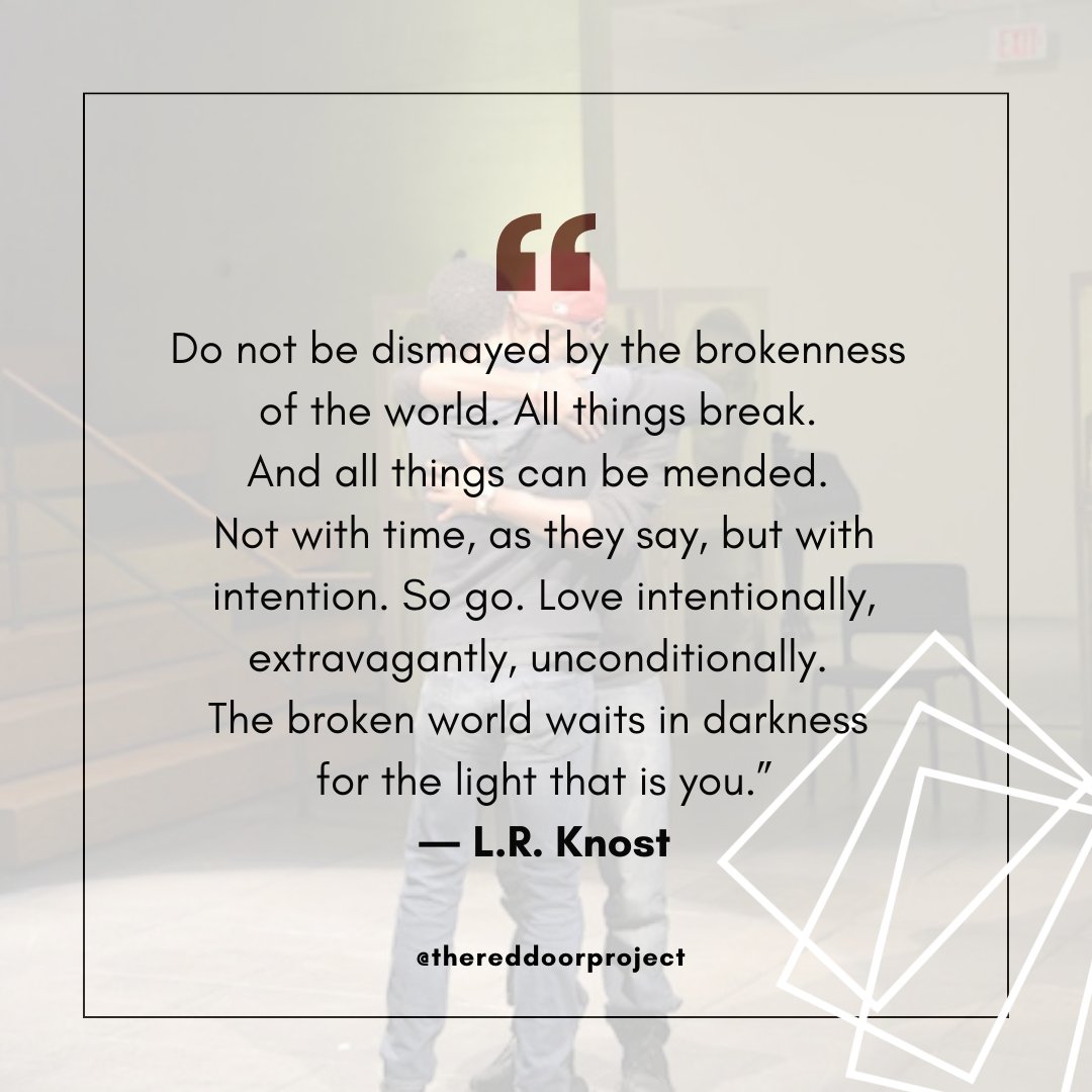 reddoorproject's tweet image. What powerful words to start our week, as we prepare to engage in new thinking at The Evolve Experience.  Feb 23/24, 7:30 PM. ow.ly/WLuS50QArKM #MondayMotivation #TheRedDoorProject #EvolveExperience  
Actors 📷: La’Tevin Alexander and Joseph Gibson