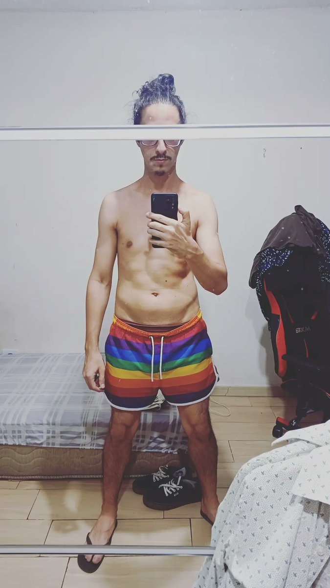 Mr_f_69's tweet photo. Tá decidido!! 
Vou vender meu corpo! 

Pedidos manda DM! https://t.co/I5iNGzT3xh