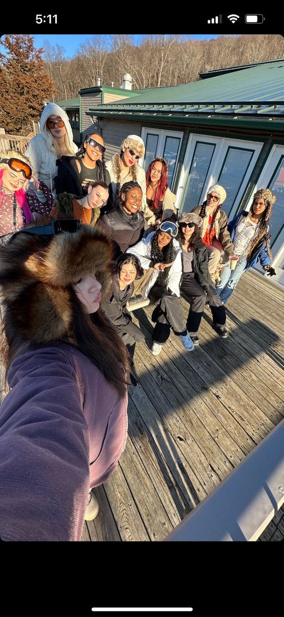 tripl3nikki's tweet photo. these girls have my heart forever https://t.co/tlEThELtVa