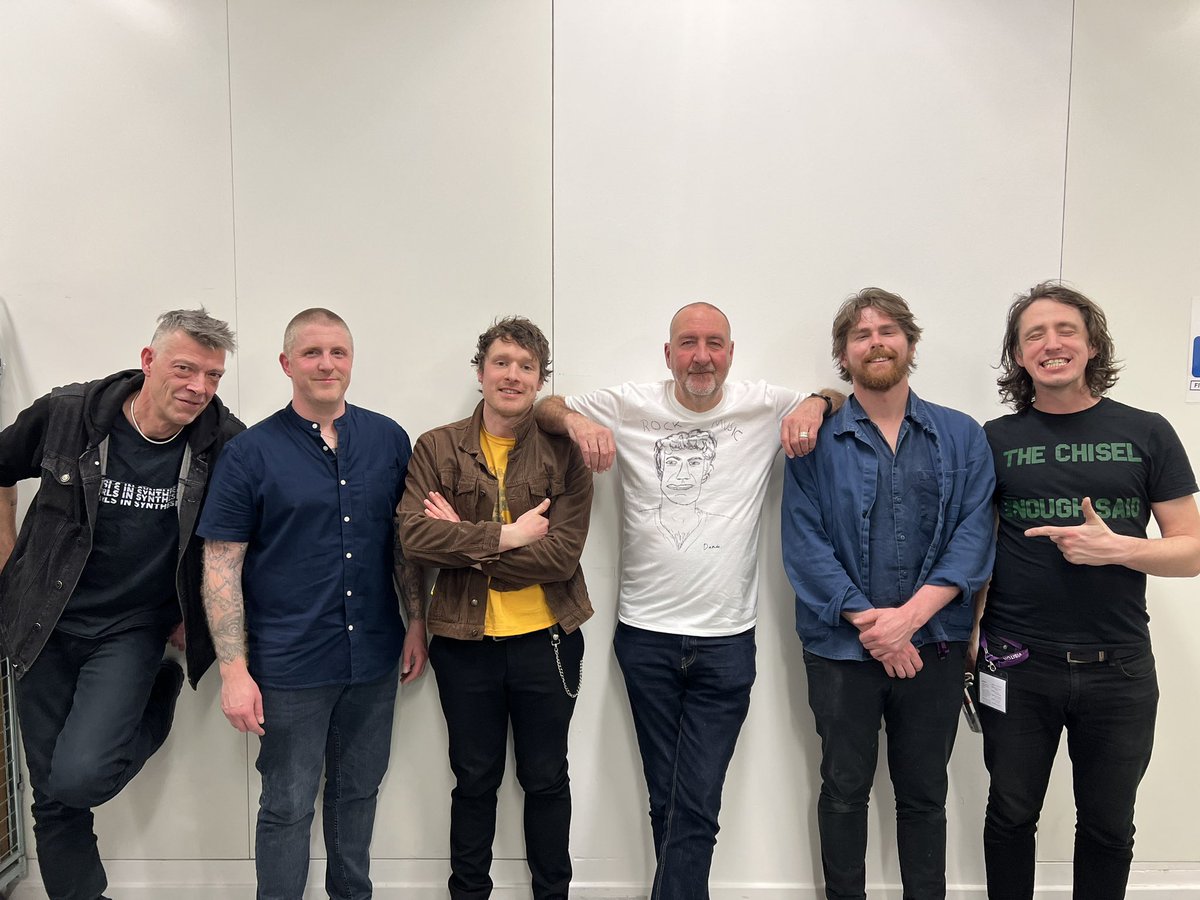 marcrileydj's tweet photo. Thanks to @ImperialWaxBand for a fantastic session tonight! Loved it. 💥🎸🚀🙏🏼  #usualsuspects…. https://t.co/Y8UOIN5NF3