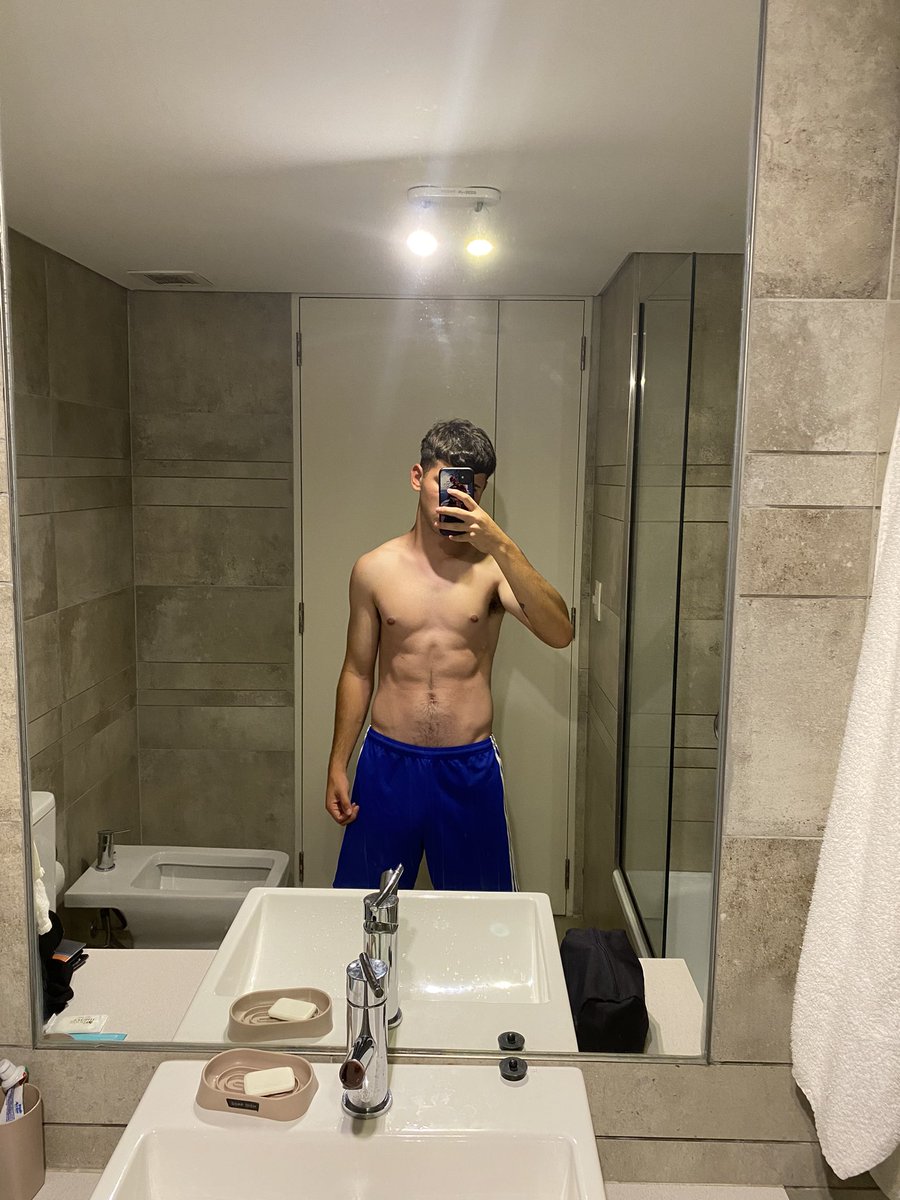 dotishow69's tweet photo. 💪🏽💪🏽 https://t.co/Cz05eyjtHW