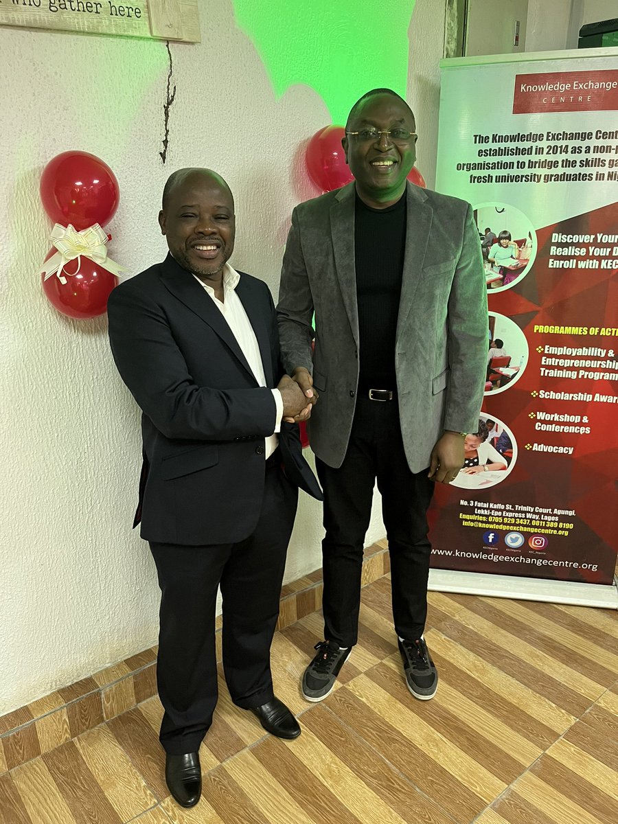 charlesnwodojr's tweet photo. Please join me to appreciate my dear friend and brother @jamesagada for headlining our GAP 7 graduation event as Guest Speaker. James,the founder of Ixzdore Laboratories Ltd was previously the MD of CWG Plc and holds a first class degree in Electronics Engineering , and an MBA. https://t.co/TyAFjZEFjN