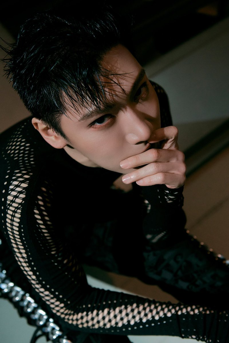 ‘솔로 데뷔’ NCT 텐 첫 미니앨범 ‘TEN’, 드디어 베일 벗는다!
오늘 오후 5시 카운트다운 라이브→ 6시 전곡 음원+타이틀 곡 MV 공개!

entertain.naver.com/read?oid=112&a…

#TEN #李永钦 #텐 #Nightwalker
#NCT #WayV #威神V
#TEN_Nightwalker
#TEN_TEN #NCT_TEN_TEN