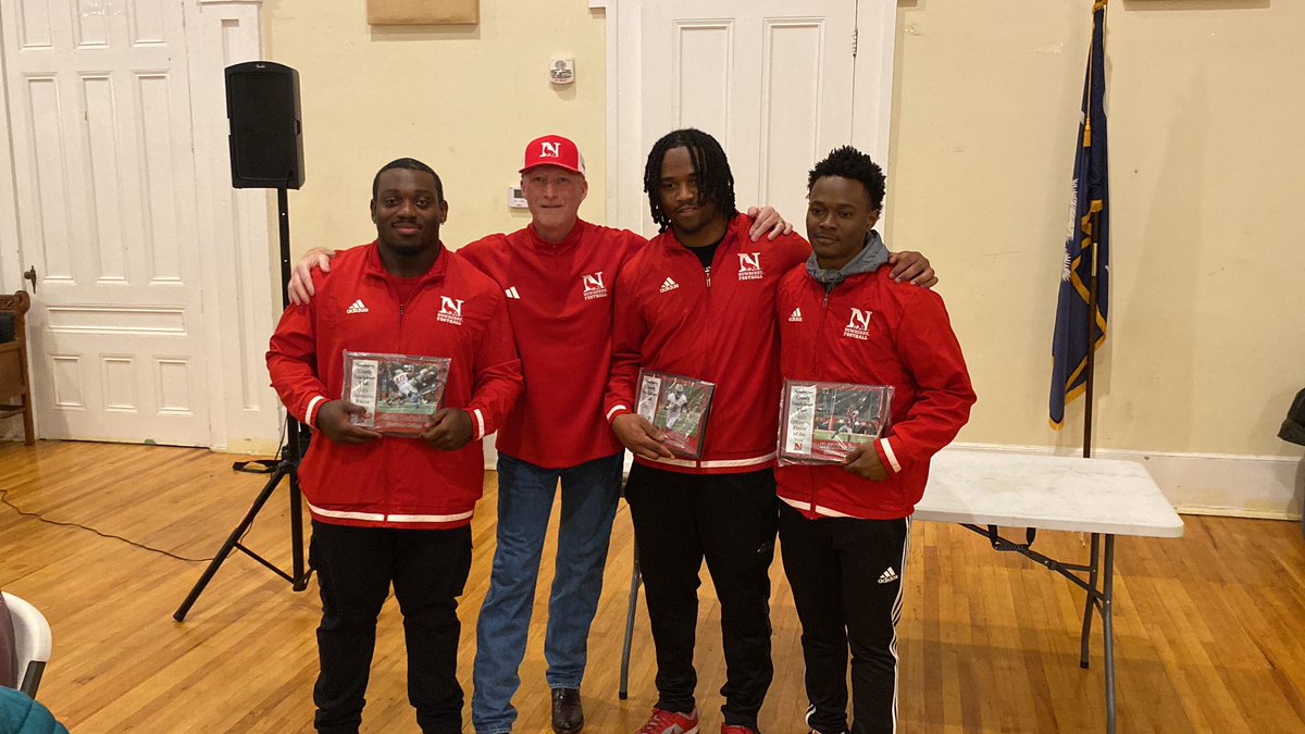 Newberry Wolves tweet media