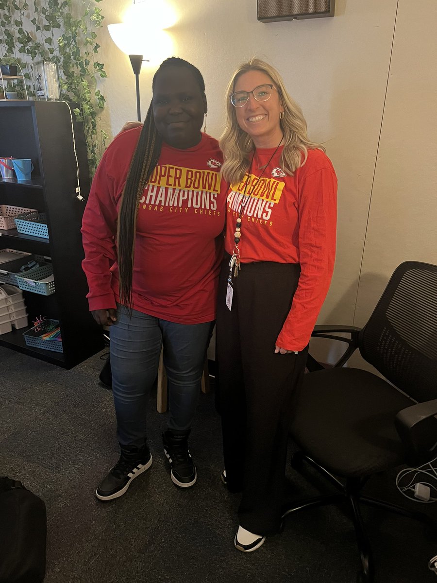 Had the best twin this victory Monday!!! SUPER BOWL CHAMPS!!