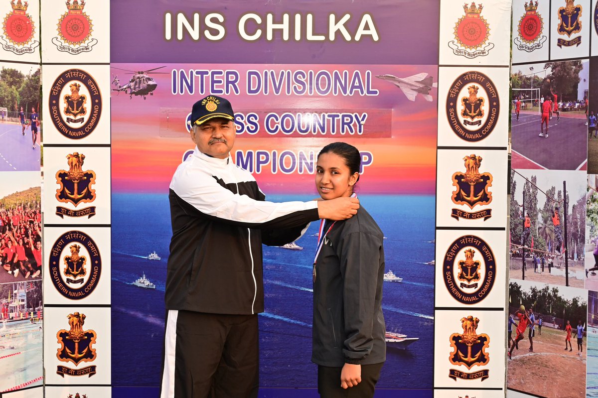 IN_Chilka's tweet photo. Interdivisional #CrossCountry of
#Agniveers represents unity, hard work, enthusiasm & vigour. Congratulations to Vikramaditya Division for claiming victory! 🏆
#IndianNavy
#TeamSpirit
#JoshRun
#Fitness
@indiannavy
@IN_HQENC
@IN_HQSNC
@PRO_Vizag
@ProDefKolkata https://t.co/7SCn1gZOSw