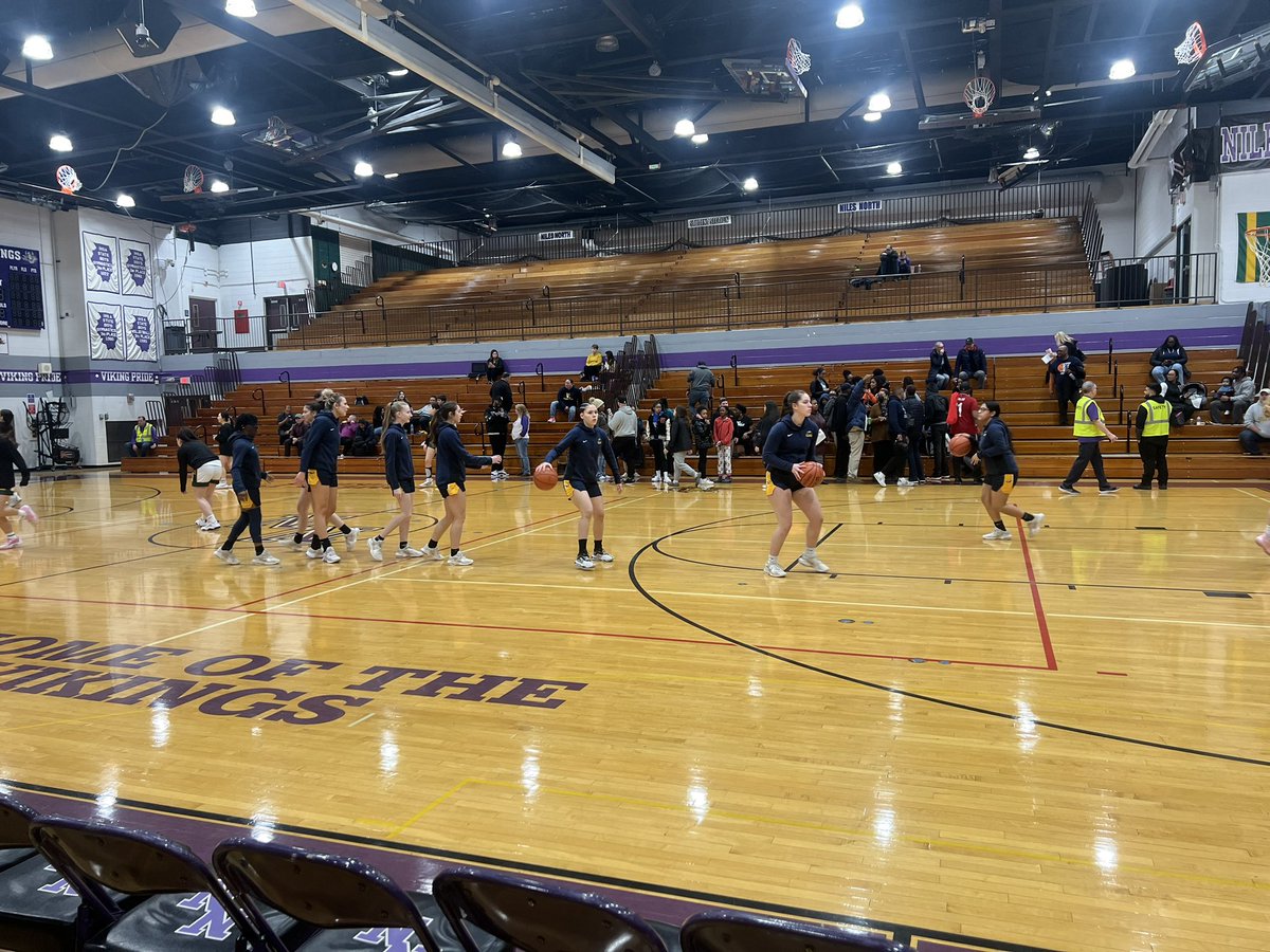 Playoff regional hoops #leydenpride