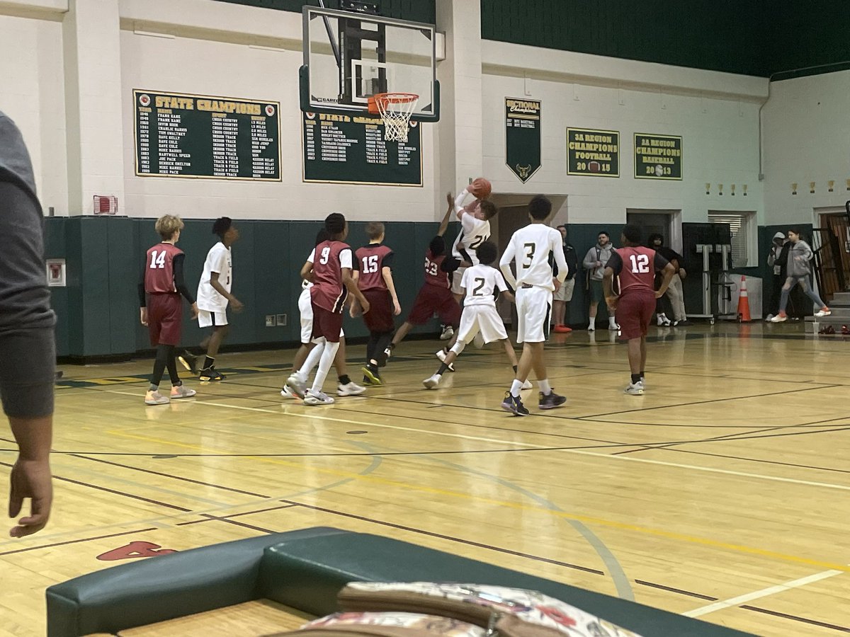 Dundalk HS Athletics tweet media