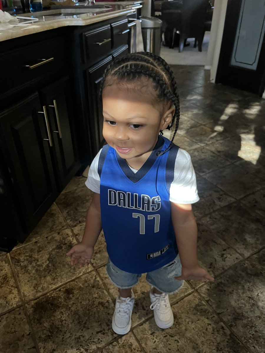 brivanessa_'s tweet image. loml💙