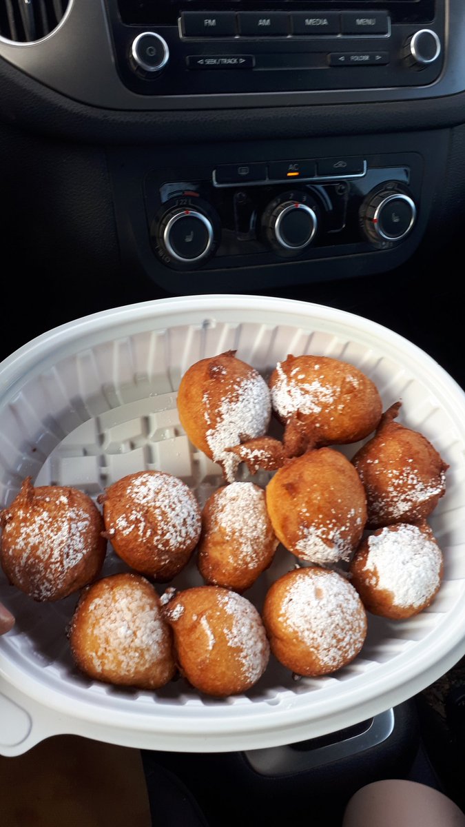 Germans make these whenever they want. Celebrating Köln carnival tonight. Just need a cold beer to wash it down