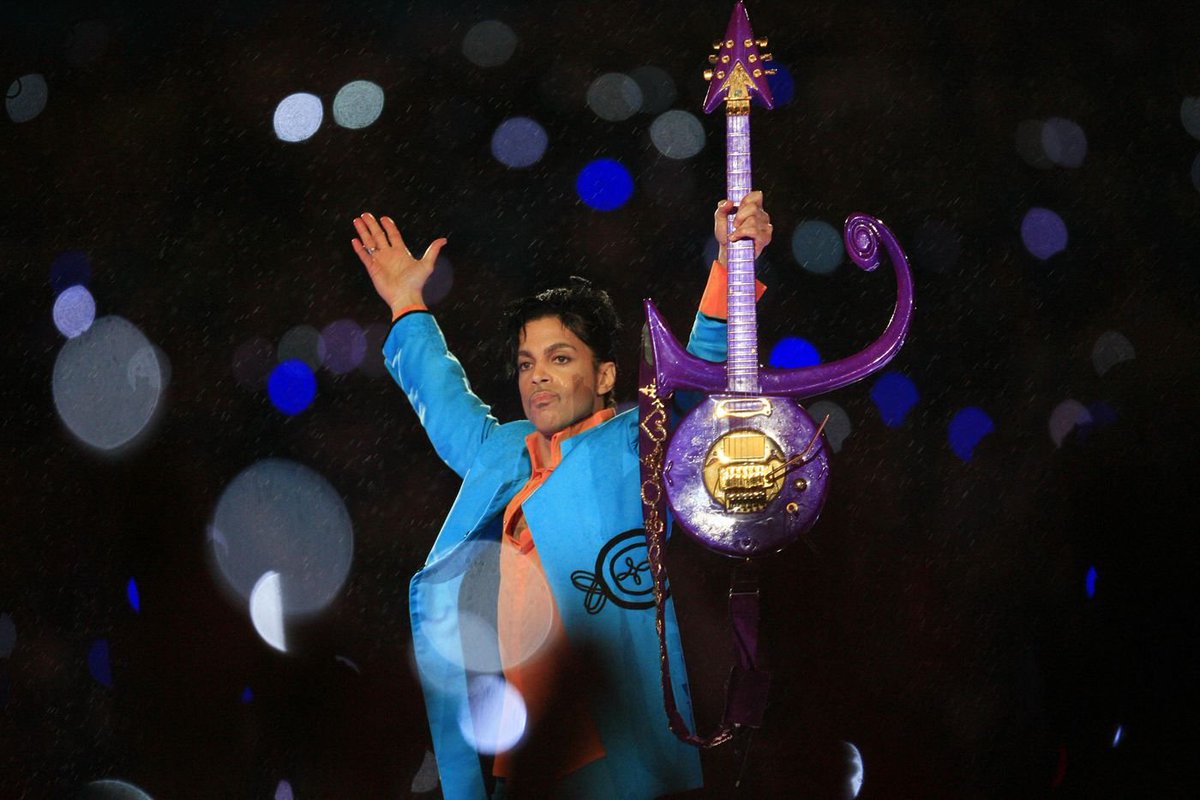 LadyCPrince's tweet photo. I am so glad it went well for Usher but there is only one man who was the greatest of all time for now and until eternity there will be only one #1 half time show performer and that is Prince! https://t.co/1UdGLqSLiM