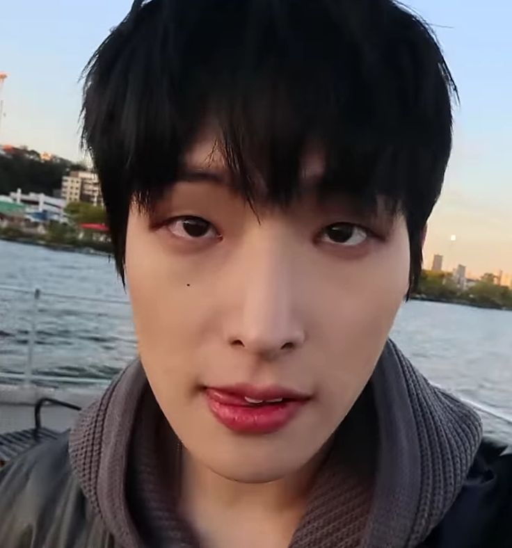 ⠀ ⠀ ⠀ ⠀ ⠀ ⠀ ⠀ ⠀ ♡̷̷.