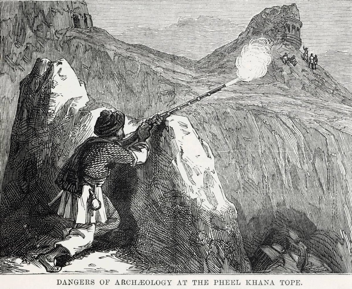 Pashz7's tweet photo. A lone Pashtun tribesman shoot at a group of British invaders at the Pheel Khana Tope, near Jalalabad, Afghanistan, 1879. https://t.co/SuVzzCKn7L