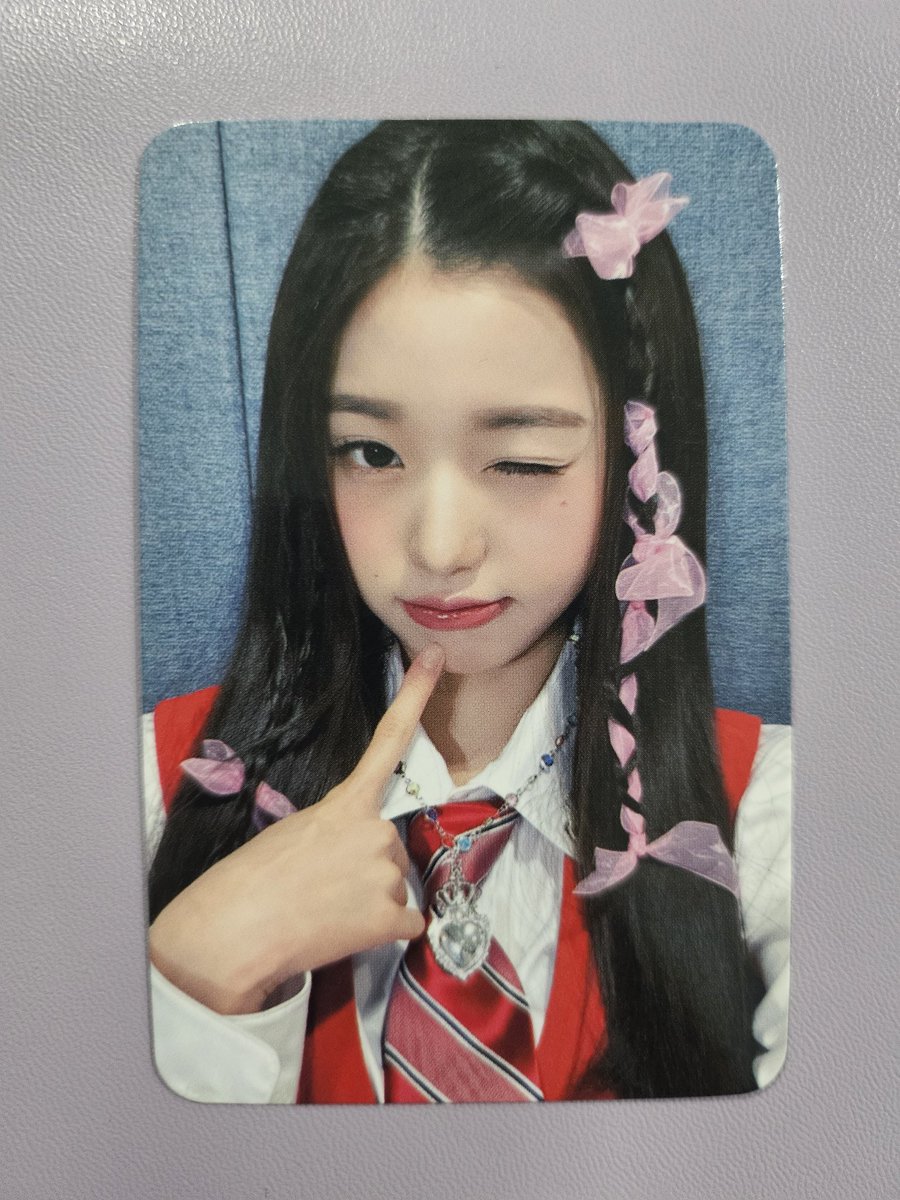 tatis VIU O TWICE E VAI TER O IVE tweet media