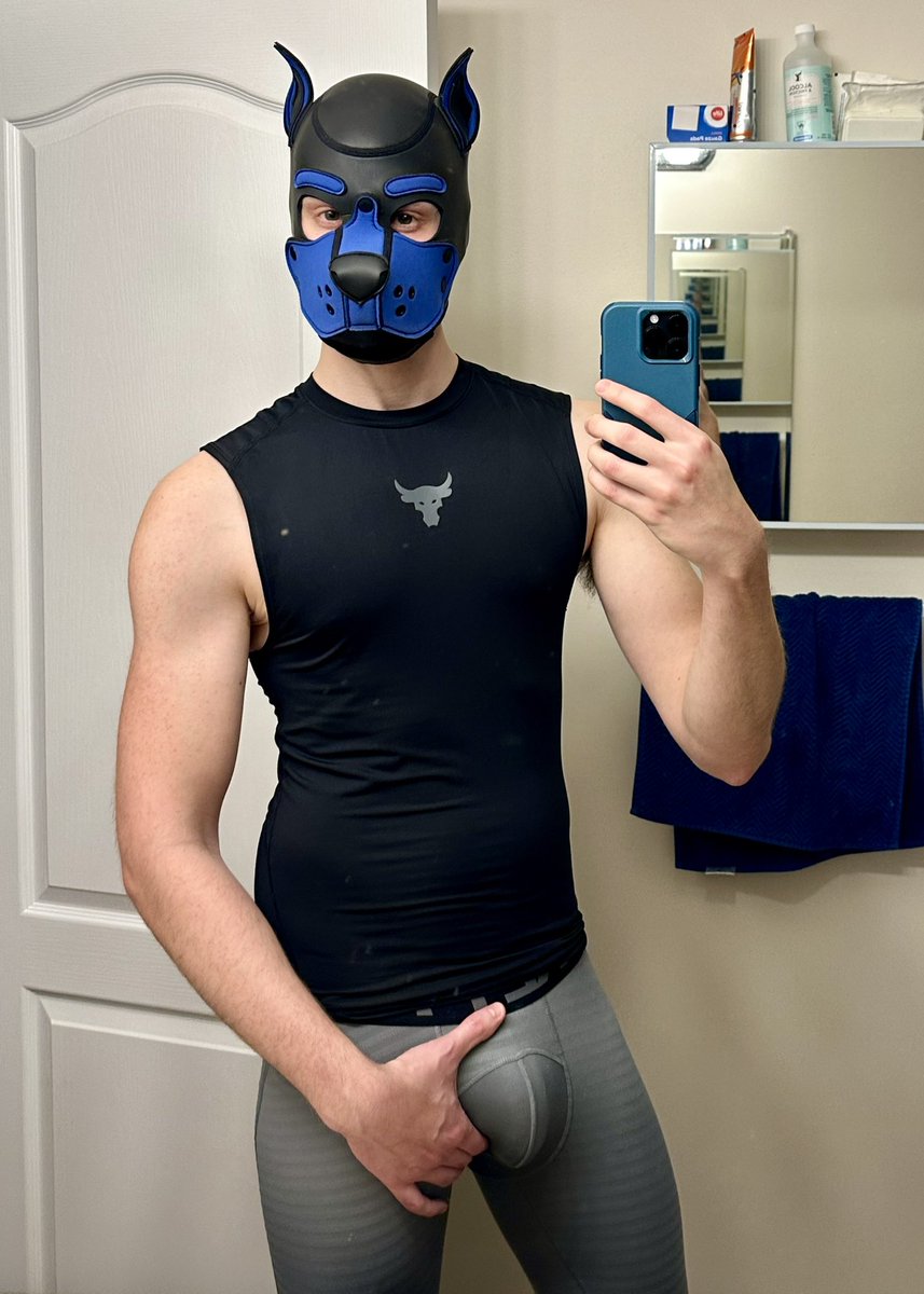 LoyalPupLeo's tweet photo. Who wants a musky pup? 😏 🦴
#LoyalLeo #Gay #GayPupPlay #GayBDSM https://t.co/CRLkgy6btL