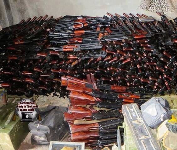 Weapons captured from #Meitei by our thichapas. As you know everything on X is true so even if its hard to believe,it is true taht we did captured all this weapons. Hallelujah 

#Manipur 
#Kuki_Zo