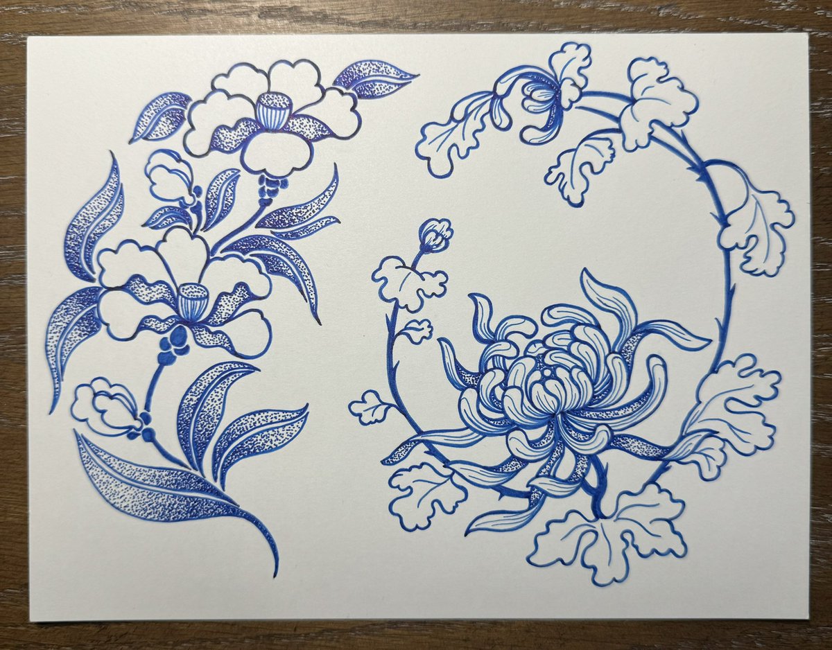 DrawWeiwei's tweet photo. Flower tattoo designs🌸 https://t.co/23hvXat4zo