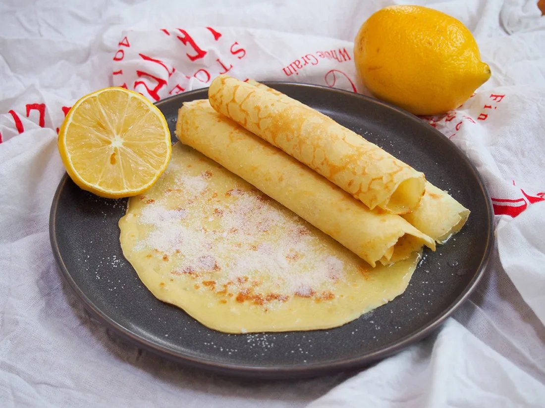 PurDoodles's tweet image. Tomorrow is pancake day

The only truly accepted way of making a proper pancake is like this

Lemon+Sugar FTW.

bbcgoodfood.com/recipes/easy-p…

#pancakeday #doitproperly