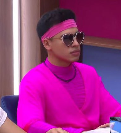 jeynnicoles's tweet photo. Solo vengo a recordarles que La Divaza voto por Christian, metió a Leslie en la placa a último momento e ideó la estrategia de salvar a Carlos para que se fuera Fernando. Si siguen creyendo que es un mueble, no entienden lo que es jugar CALLADO. #LCDLF4 https://t.co/wdss4vxbZm