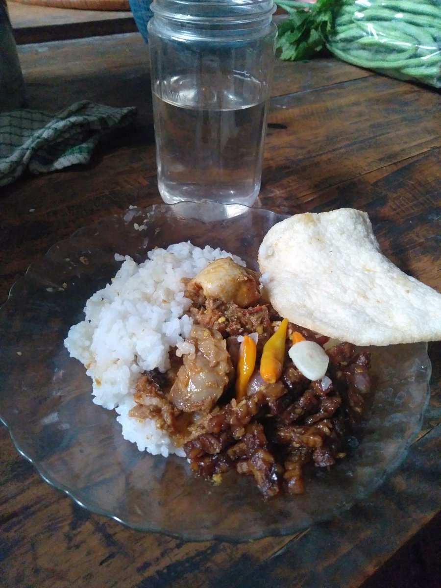 Real Wife tweet media