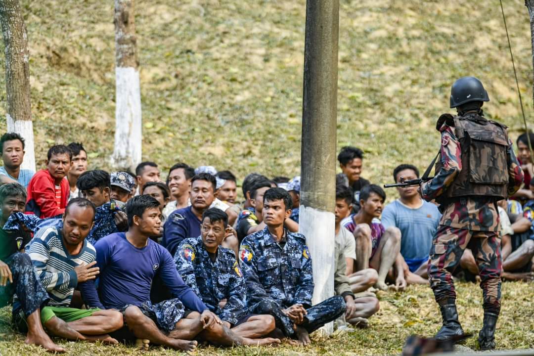 Junta hiding & #Rohingya suffering? #Myanmar junta fled in #Bangladesh should face justice for their alleged role in the #RohingyaGenocide. Urging Bangladesh to help #ICC & #ICJ get to the bottom of their involvement in the Rohingya Genocide. #TimeToTalk
Photo: ZHC Anando