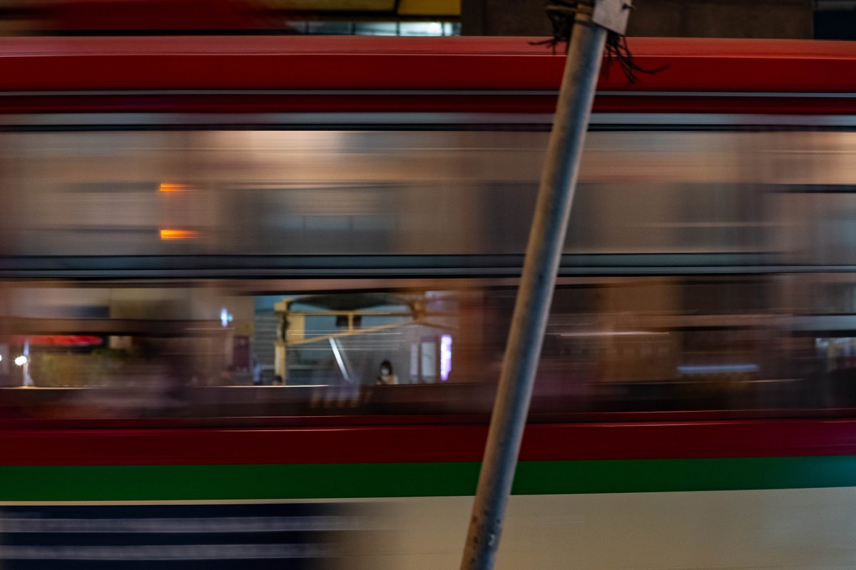 Smoke___Mirror's tweet photo. #streetphotography #blackandwhite
#bangkokstreet
#urbanphotography
#bangkokbus #MRTStations
#urban_addicts
#fujifilm_xseries https://t.co/NJiKjmdHp0