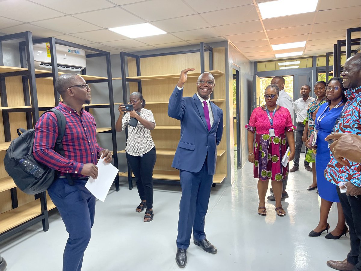 eHealth_africa's tweet photo. Last week, we commissioned a state-of-the-art storage hub at Noguchi Memorial Institute for Medical Research, Accra @NMIMR_UG . This facility was constructed by eHealth Africa & it marks a significant milestone in the Global Polio Eradication Initiative.
#WeAreHA #healthcare https://t.co/RFiXiOrkUD