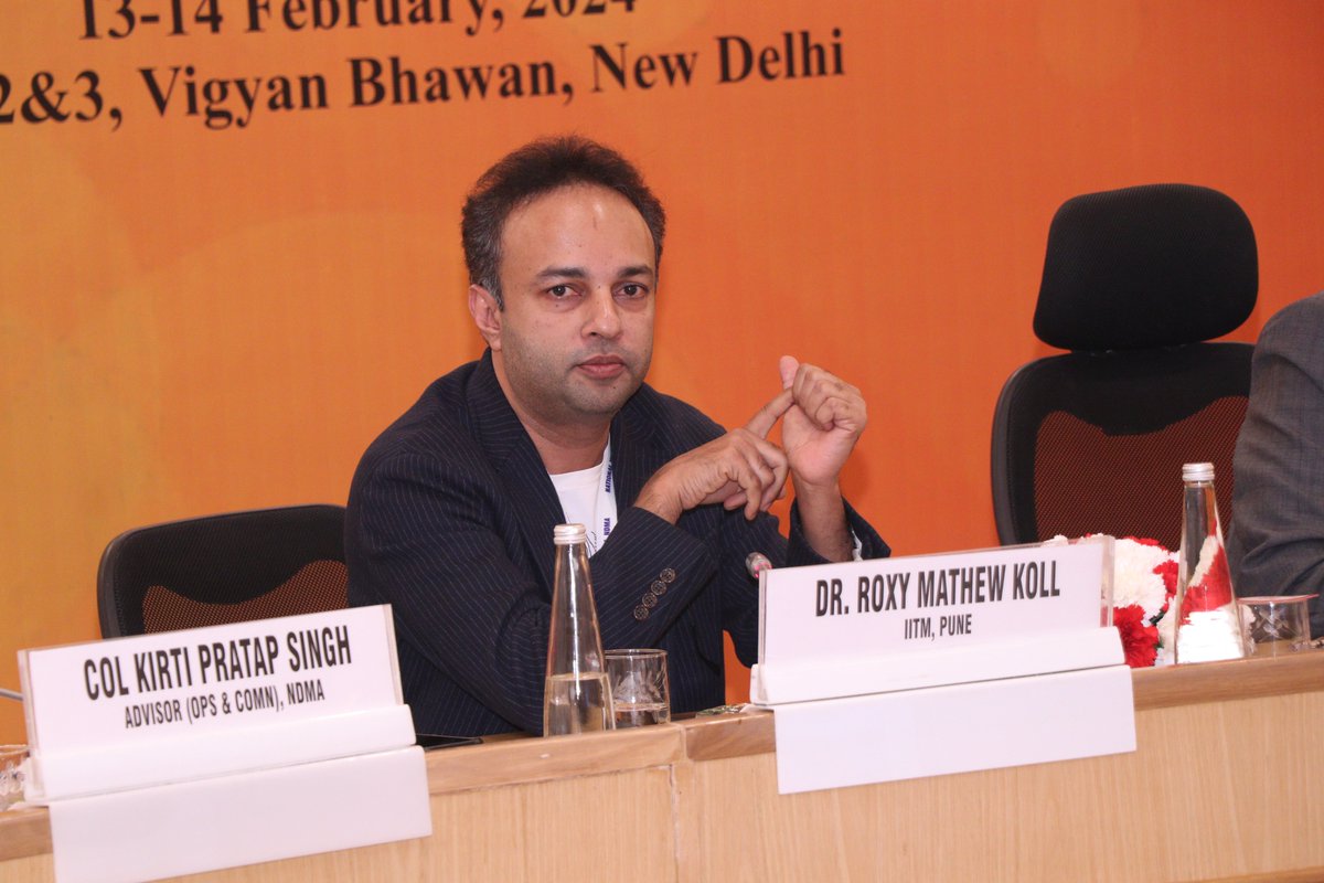 ndmaindia's tweet photo. Dr Roxy Mathew Koll, @iitmpune, highlighted the aspects of Future climate projections for Heat Waves during the 1st Technical session at "National Workshop on Heat Wave 2024: Exploring Management Interventions &amp; Mitigation Strategies". 
#HeatwavePreparedness 
#HeatwaveMitigation https://t.co/pJEC9Gqlrc