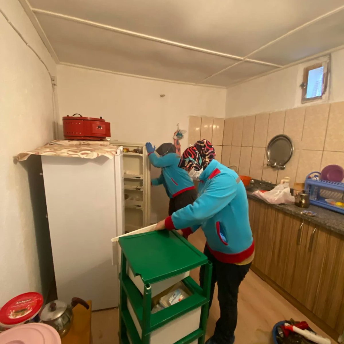 #MilliVefaProgramı 
#UlusalVefaProgramı 
#NiğdeSYDV
<a href="/tcailesosyal/">T.C. Aile ve Sosyal Hizmetler Bakanlığı</a>
<a href="/Mahi_Nur/">Mahi_Nur</a>
<a href="/ashb_sygm/">Sosyal Yardımlar Genel Müdürlüğü</a>
#AdilÇalışkan
<a href="/NigdeValiligi/">T.C. Niğde Valiliği</a>
<a href="/celikcahit/">Cahit Çelik</a>
<a href="/abuzerceylan681/">abuzerceylan68@hotmail.com</a>