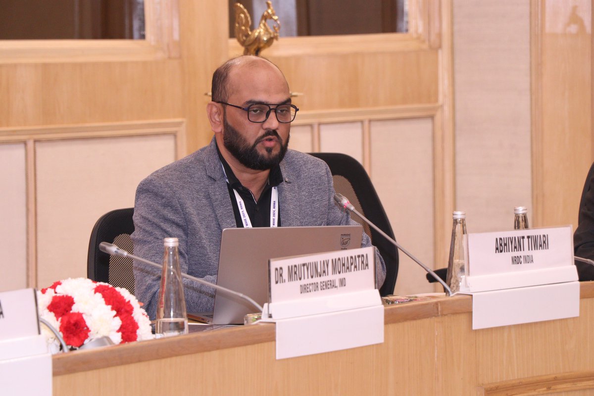 ndmaindia's tweet photo. @iitmpune Shri @ABhiyant_Tiwari, Lead, @NRDC_India elaborated on the health-based thresholds for Early Warning Systems during the "National Workshop on Heat Wave 2024: Exploring Management Interventions &amp; Mitigation Strategies".

#HeatwavePreparedness 
#HeatwaveMitigation https://t.co/lfTkbePFKY