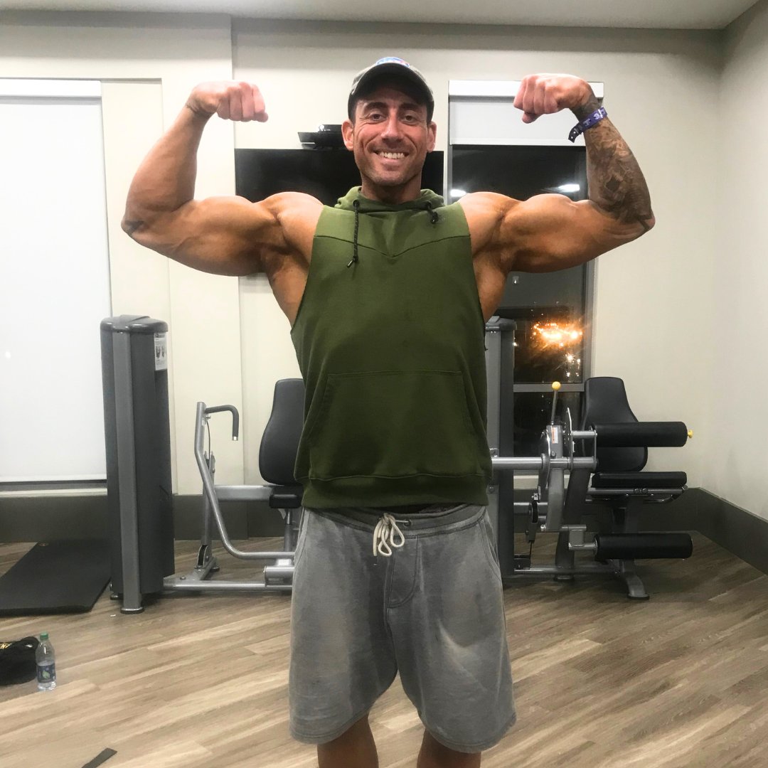 PTmetamorph's tweet photo. Self-discipline is self-respect💪⁠
⁠
Every time we fulfil the promises we make to ourselves, we reinforce the foundation of self-trust. ⁠

⁠
#selfdiscipline #fitness #fitnesscoach #onlinecoach #melbournept #ptmelbourne #bodybuilder #bodybuilding https://t.co/bMgzalhCY8