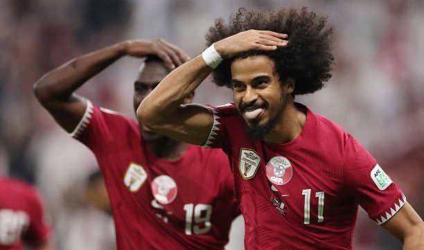 ما شاهده القطريين وكل من وقف مع قطر خلال الايام الماضية من الاردنيين من سفالة وانحطاط ونكران للجميل هو نفسه ما شاهده العراقيين منهم سابقاً ولامنا البعض لاننا رددنا عليهم وشخصناها وياهم

تخيل ان قطر هي من دفعت اموال المعسكر التدريبي للمنتخب الاردني من اجل ان يستعد للبطولة وهي من