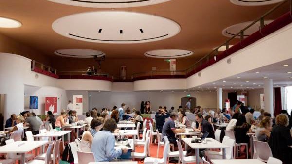 CALL! The <a href="/la_Biennale/">La Biennale di Venezia</a> Venice Production Bridge is launching the Call for Projects for the Venice Gap-Financing Market (August 30th – September 1st, 2024) during the 81st Venice International Film Festival. 🇮🇹

🗓️ Deadline: May, 3

labiennale.org/en/cinema/2024…