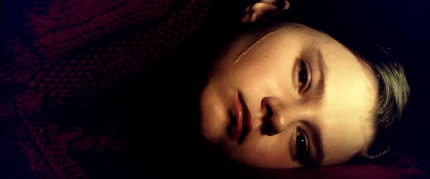 OkqVmritoGpK77R's tweet photo. "シシリアン ゴースト ストーリー"
(2013年 伊 仏 スイス)
1997年 シチリアで 13歳の少年がマフィアに誘拐された だが 周りの大人は口をつぐんでいる 少年のガールフレンドは独り 少年の行方を探す
長い年月が経ち 絶望的な現実の中 諦めない少女は 現実と夢の世界の区別がつかなくなる… https://t.co/lLY2E3aIcd