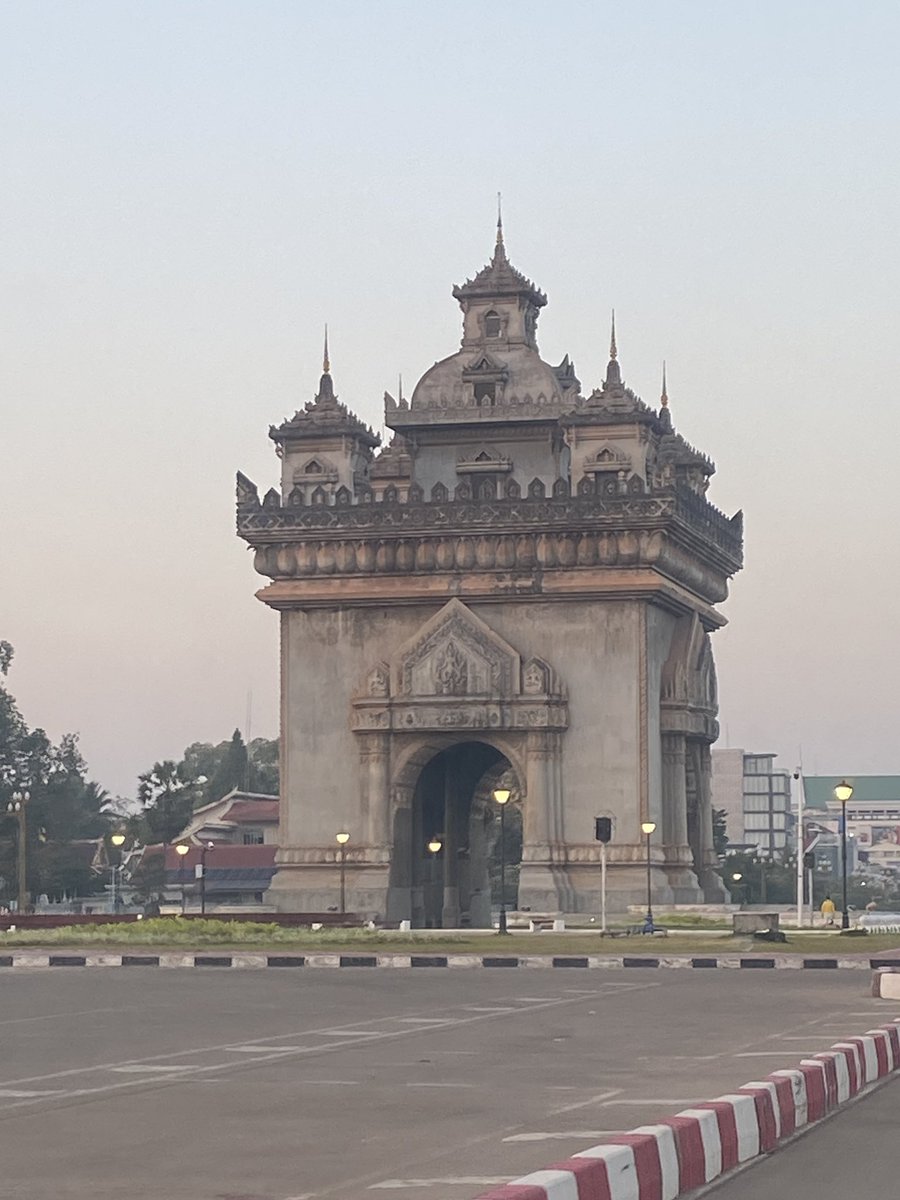 ສະບາຍດີນະຄອນຫລວງວຽງຈັນ
#ໃຜໃຈດີພາເລາະແດ່