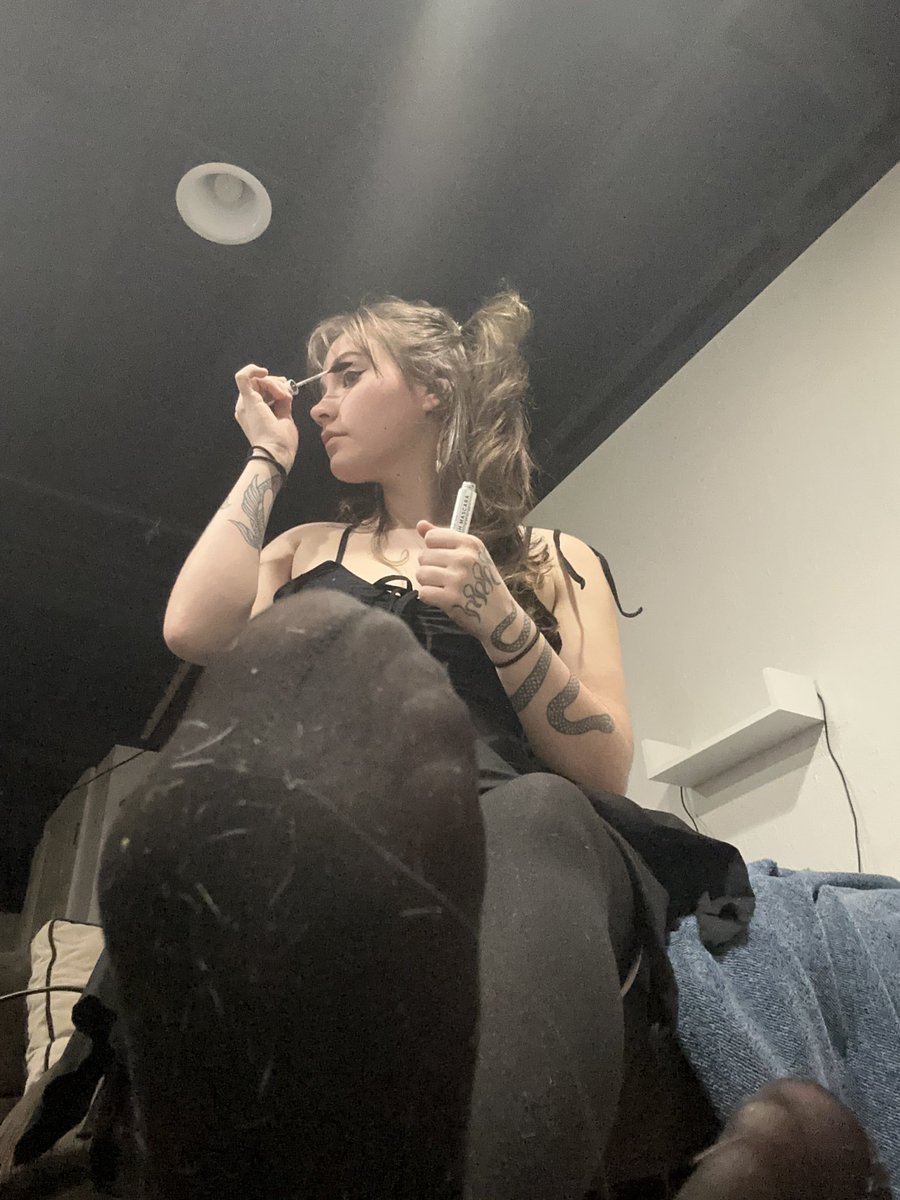 Mommy Sakura tweet media