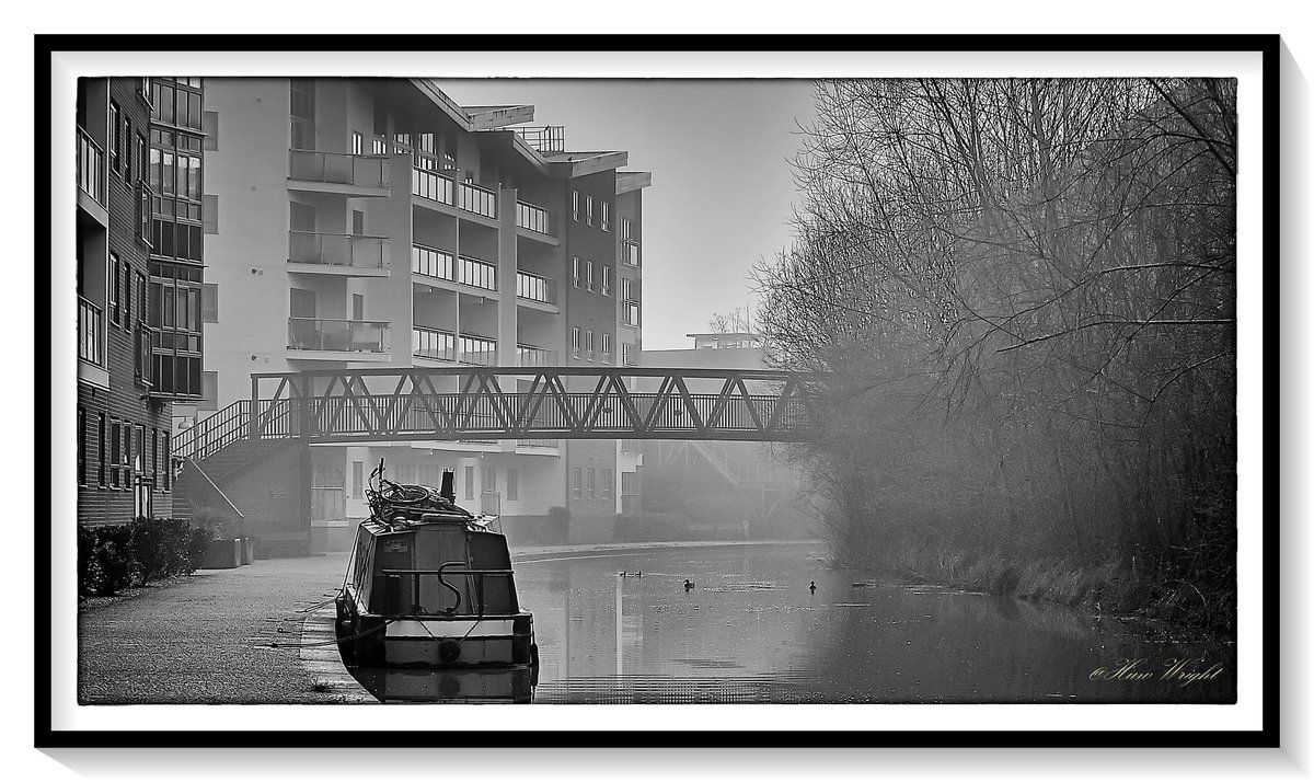 huwwright100's tweet photo. @mkfuturenow @mkartscentre @MK_Gallery @MiltonKeynes_MK @CanalRiverTrust @BCSocietyUK #photo #photograghy #photography #PhotographyIsArt #photographylovers #PhotoMode #PhotoModeMonday #photooftheday https://t.co/pitnZe5aMT